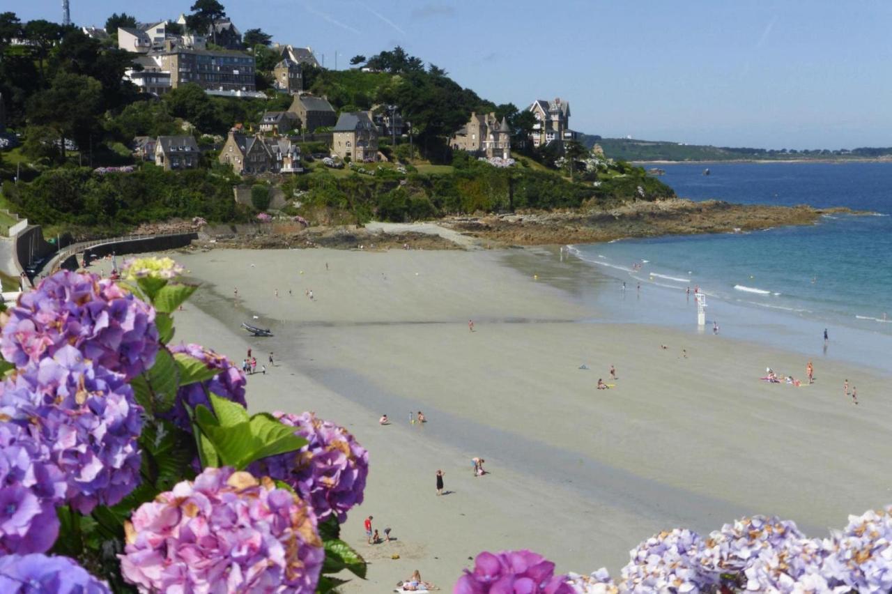 Nice Holiday Home With Beautiful Garden, Paimpol Exterior foto